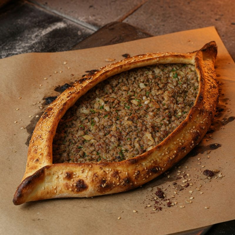 Kıymalı Pide